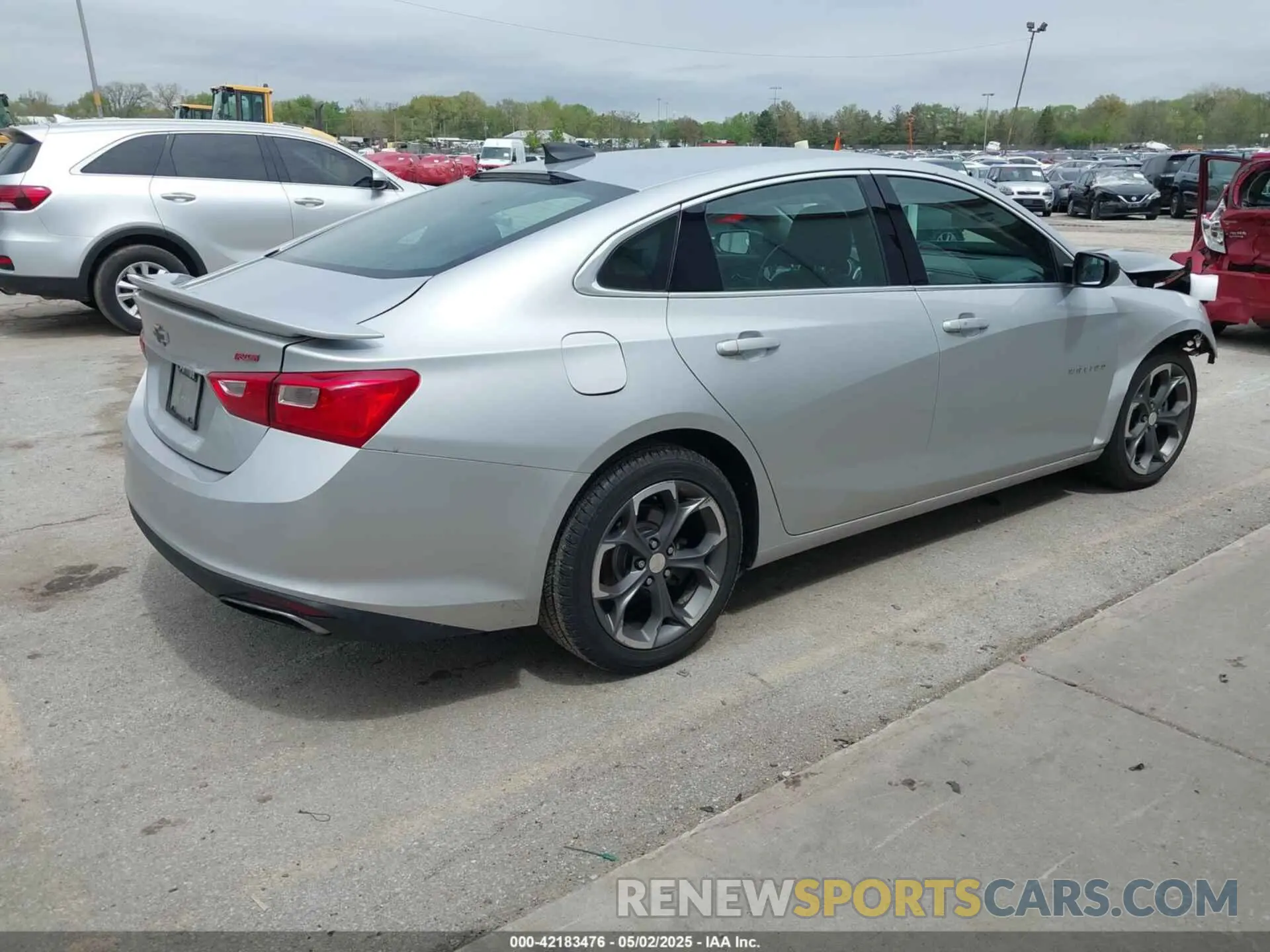 4 Photograph of a damaged car 1G1ZG5ST3KF178159 CHEVROLET MALIBU 2019