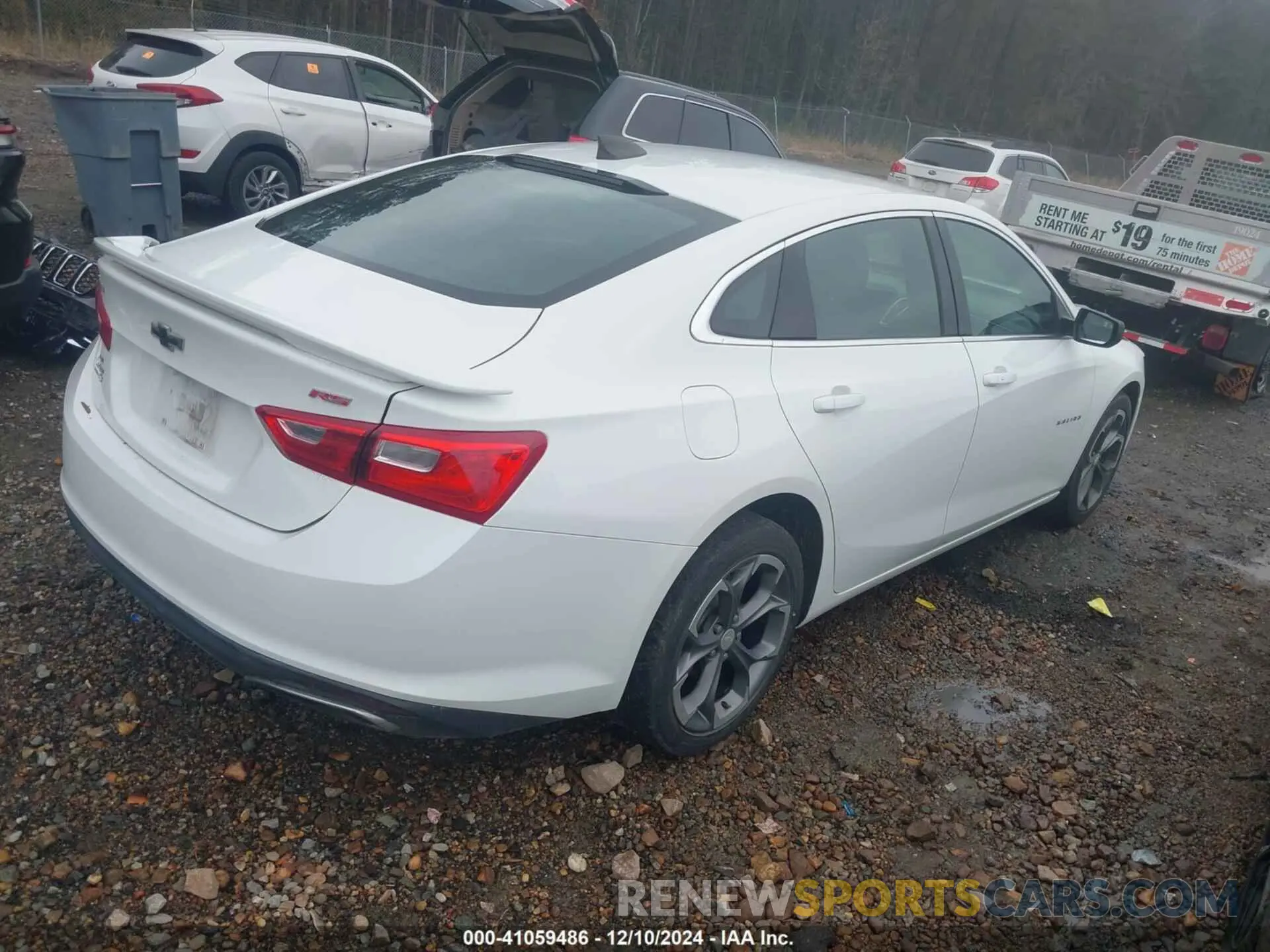 4 Photograph of a damaged car 1G1ZG5ST5KF203613 CHEVROLET MALIBU 2019