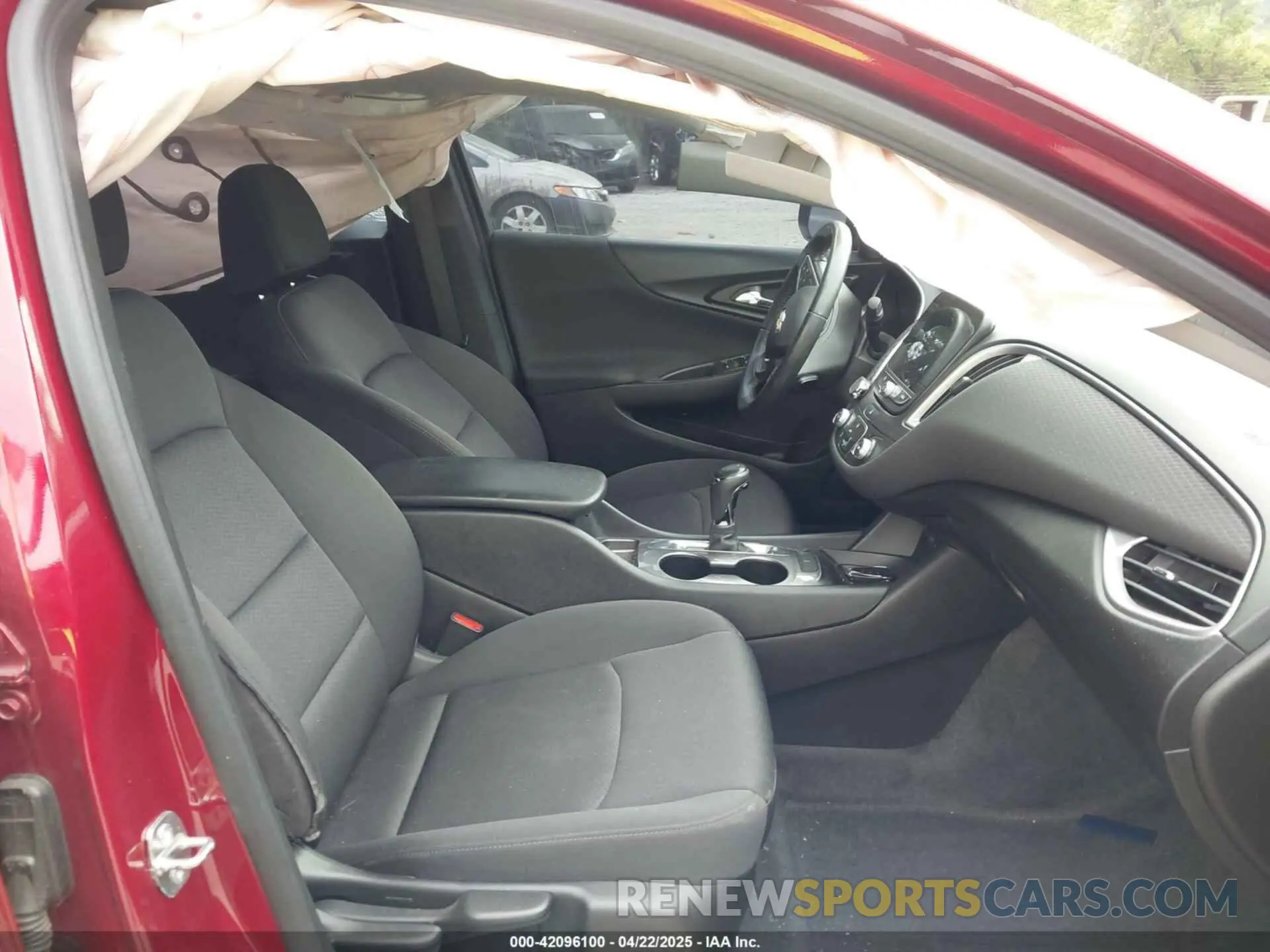 5 Photograph of a damaged car 1G1ZG5ST5KF214210 CHEVROLET MALIBU 2019