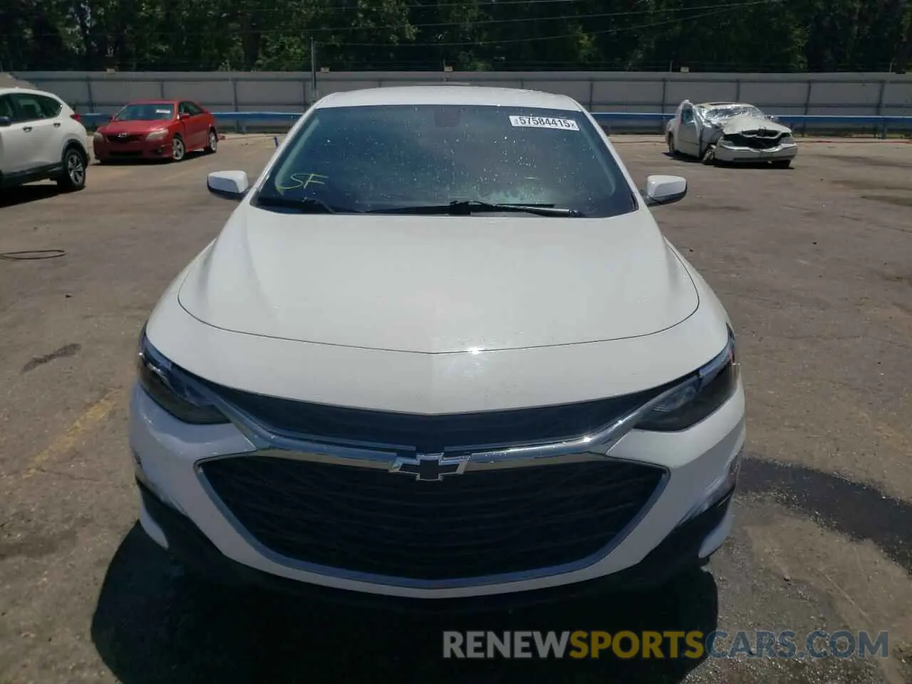 5 Photograph of a damaged car 1G1ZG5ST8KF224858 CHEVROLET MALIBU 2019