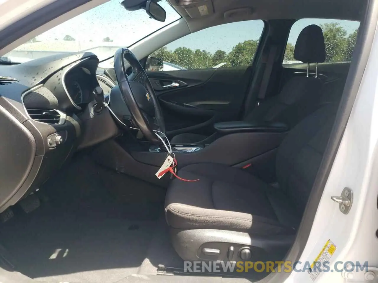 7 Photograph of a damaged car 1G1ZG5ST8KF224858 CHEVROLET MALIBU 2019