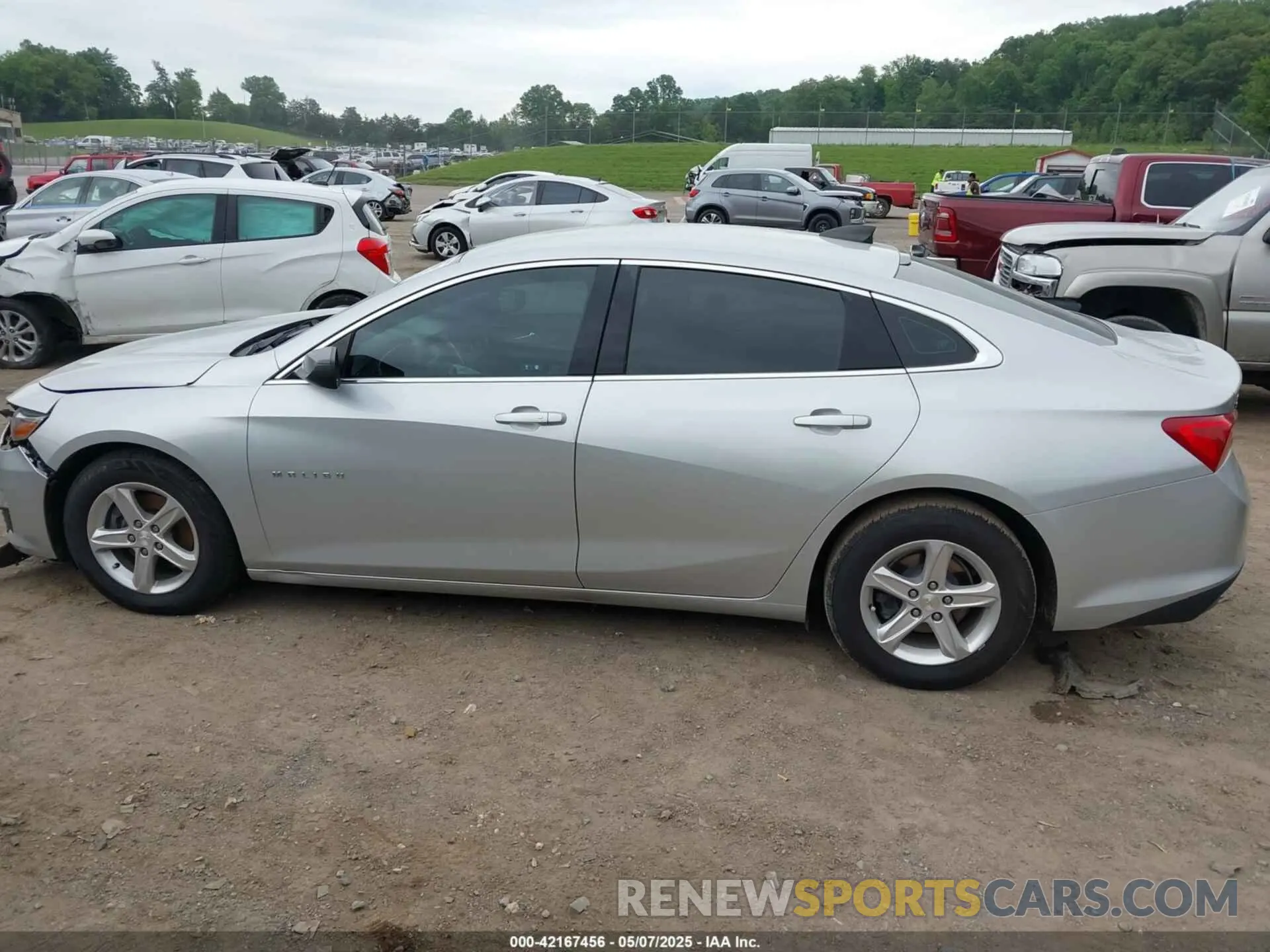 14 Photograph of a damaged car 1G1ZB5ST0LF135348 CHEVROLET MALIBU 2020