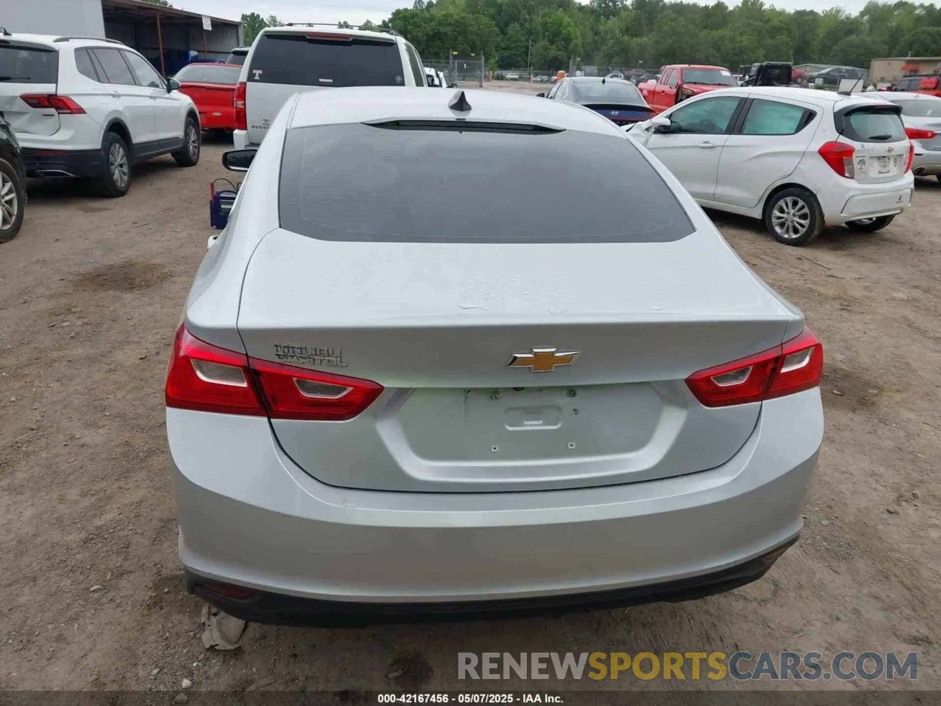 16 Photograph of a damaged car 1G1ZB5ST0LF135348 CHEVROLET MALIBU 2020