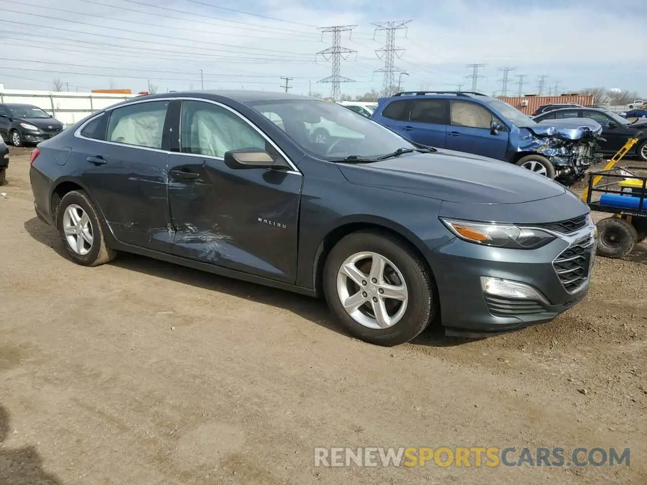 4 Photograph of a damaged car 1G1ZB5ST0LF139108 CHEVROLET MALIBU 2020