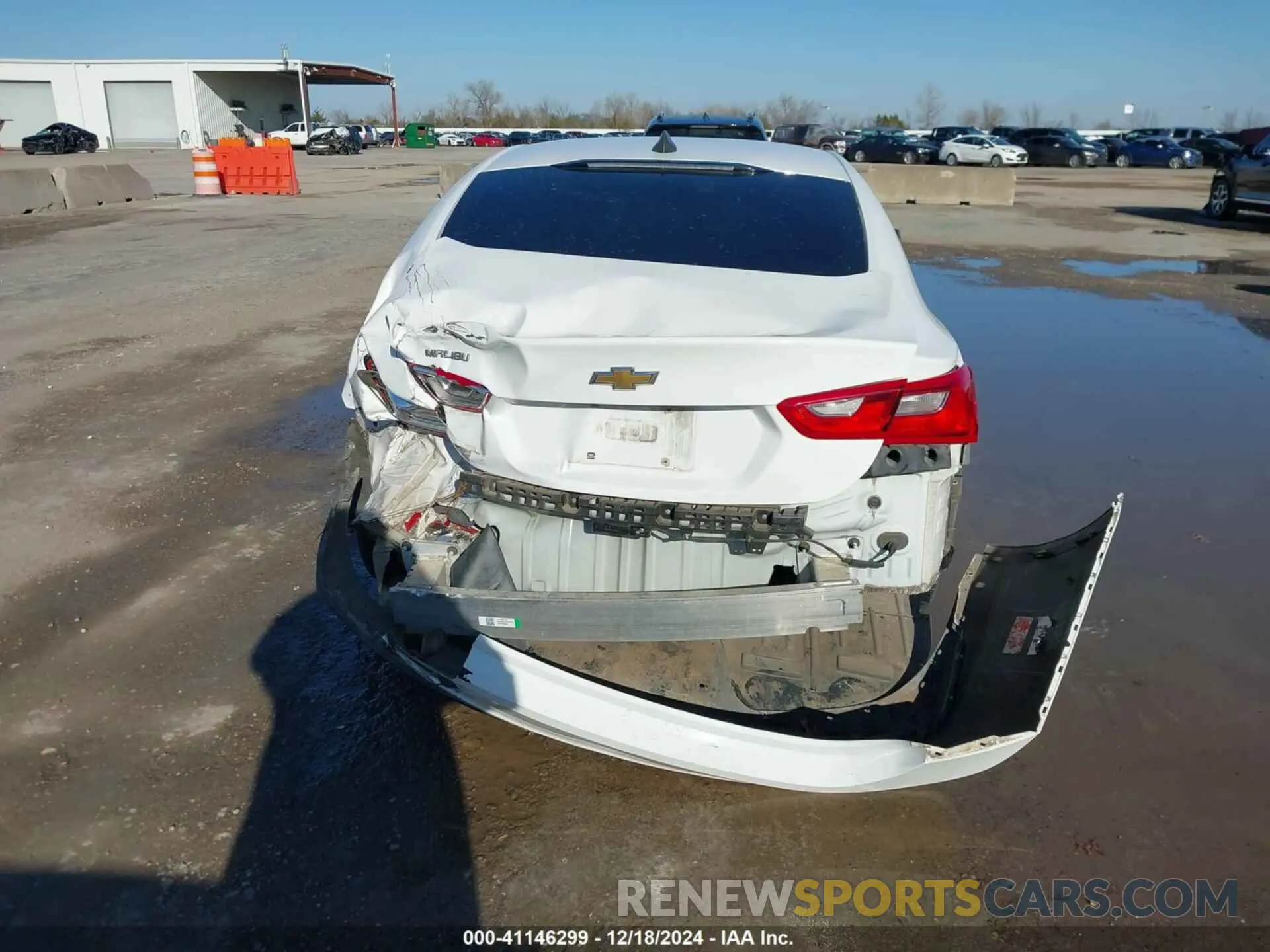 17 Photograph of a damaged car 1G1ZB5ST1LF007488 CHEVROLET MALIBU 2020