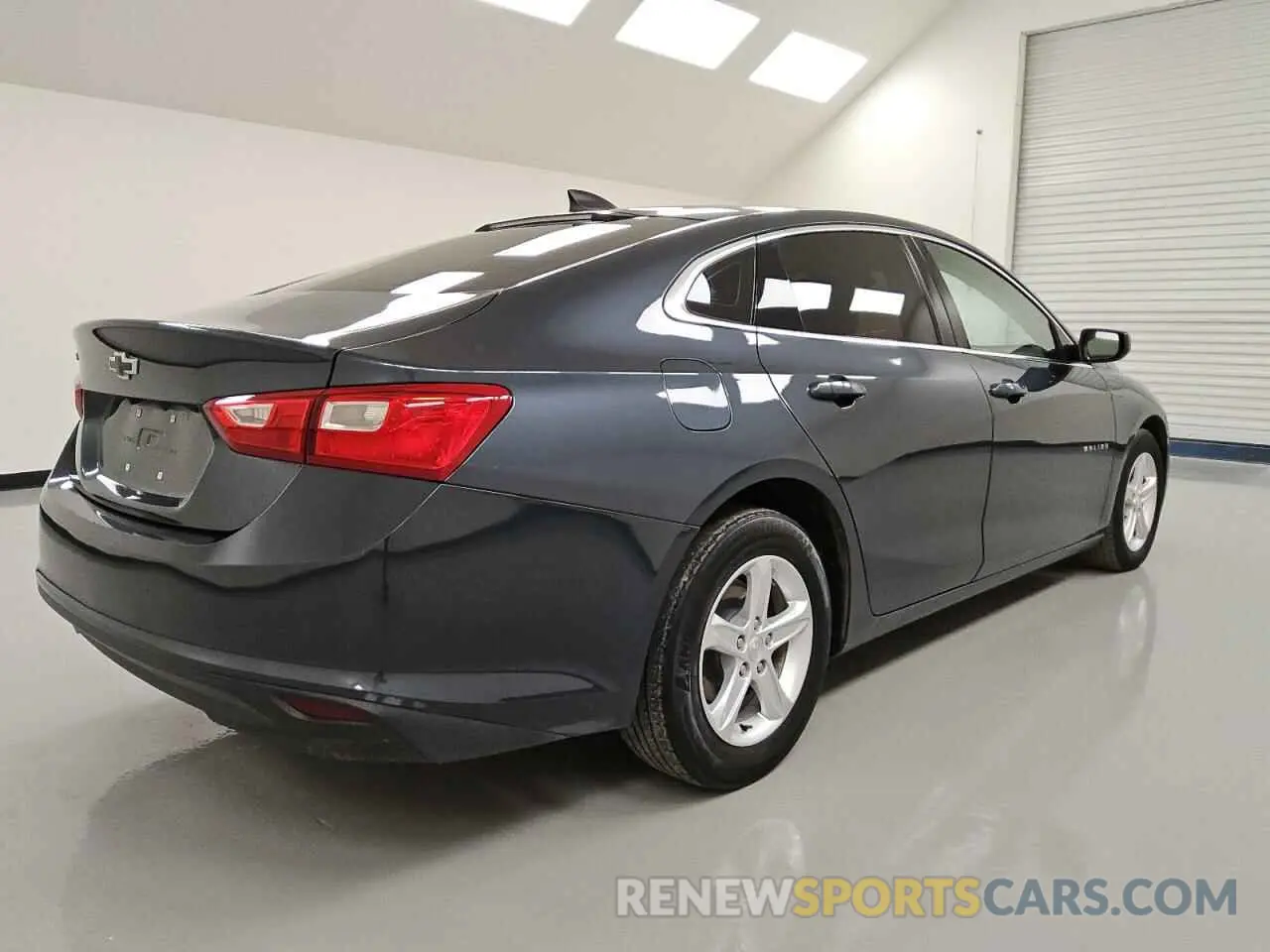 3 Photograph of a damaged car 1G1ZB5ST1LF017387 CHEVROLET MALIBU 2020