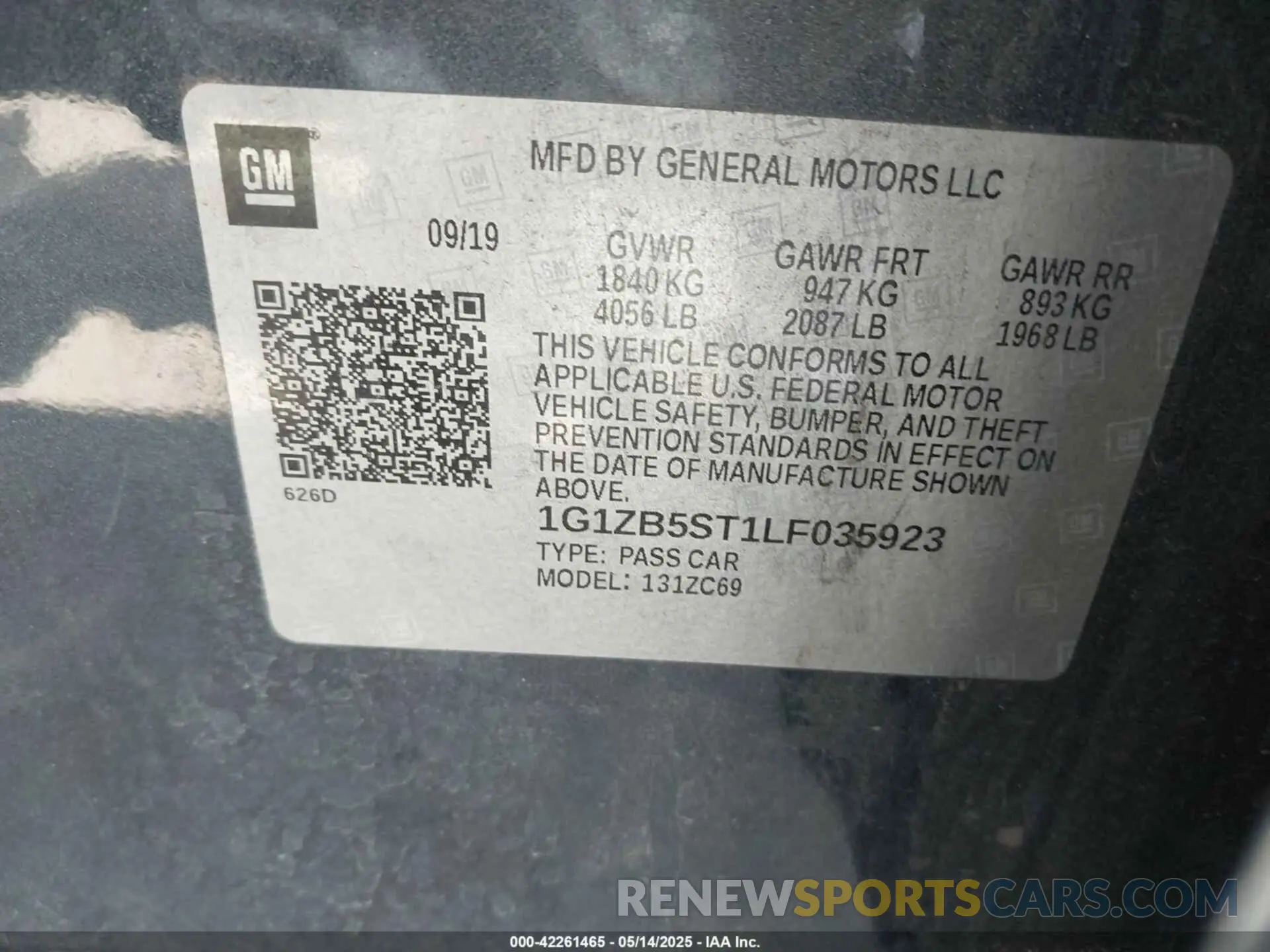 9 Photograph of a damaged car 1G1ZB5ST1LF035923 CHEVROLET MALIBU 2020