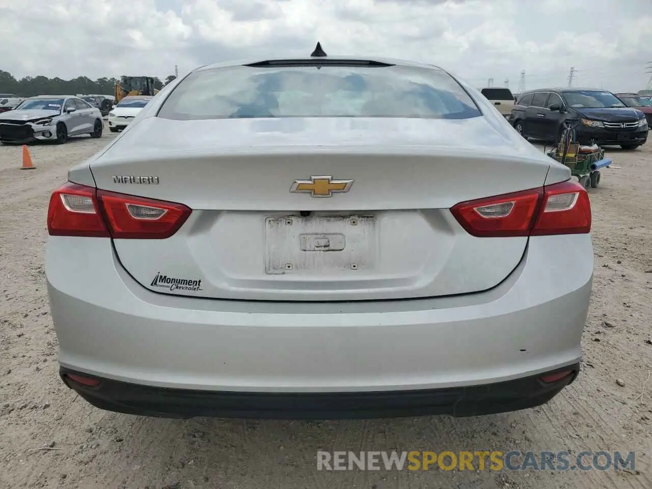 6 Photograph of a damaged car 1G1ZB5ST1LF076813 CHEVROLET MALIBU 2020