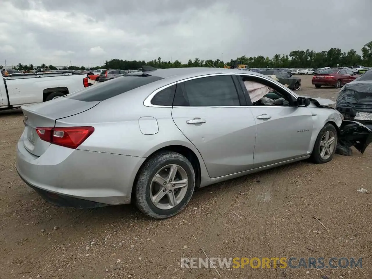 3 Photograph of a damaged car 1G1ZB5ST1LF113990 CHEVROLET MALIBU 2020