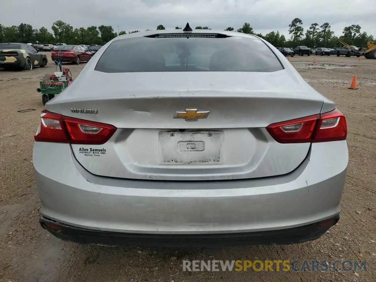 6 Photograph of a damaged car 1G1ZB5ST1LF113990 CHEVROLET MALIBU 2020