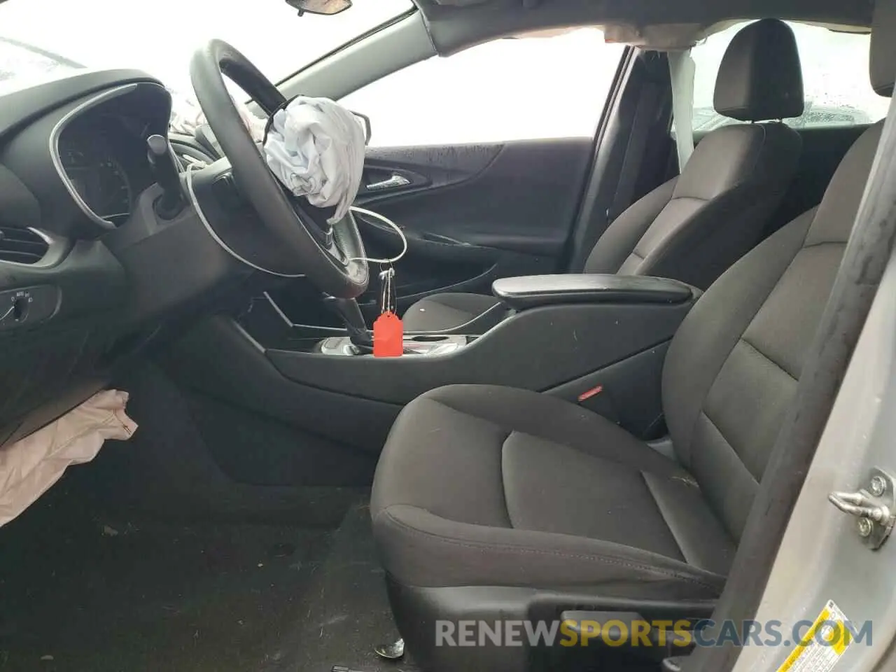 7 Photograph of a damaged car 1G1ZB5ST1LF113990 CHEVROLET MALIBU 2020