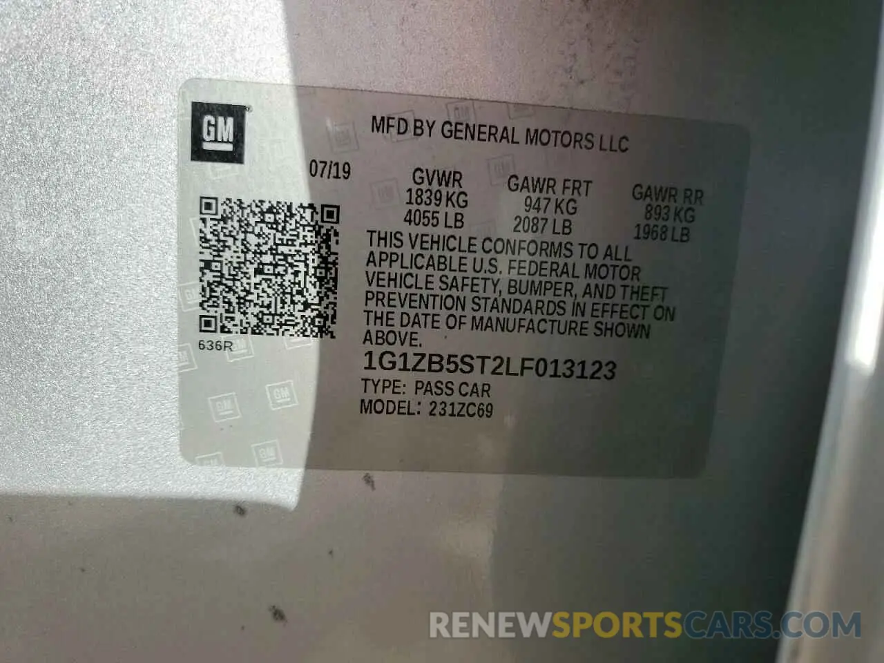 12 Photograph of a damaged car 1G1ZB5ST2LF013123 CHEVROLET MALIBU 2020