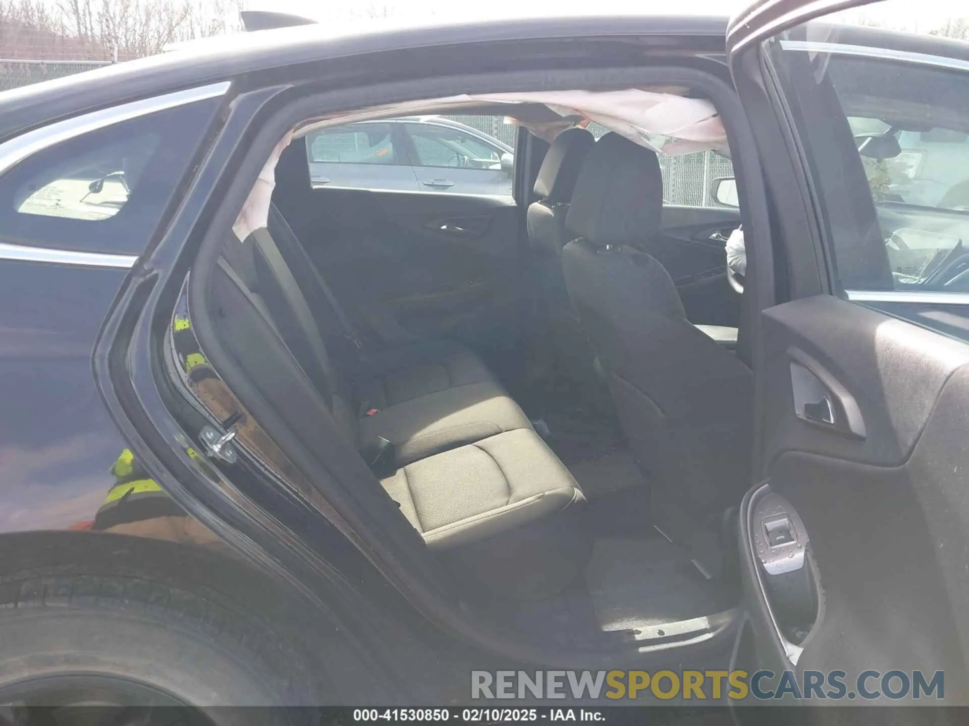 8 Photograph of a damaged car 1G1ZB5ST2LF138266 CHEVROLET MALIBU 2020