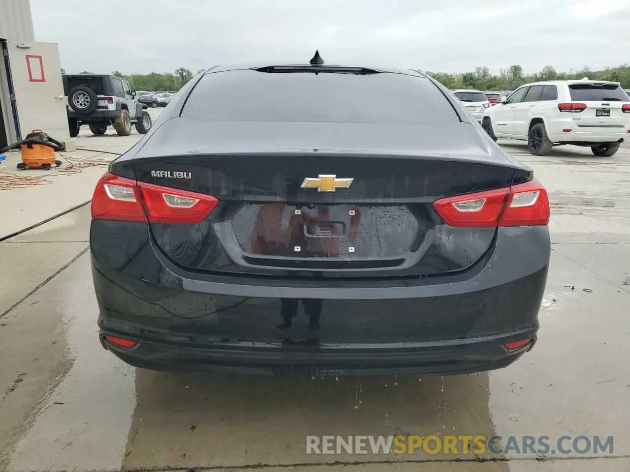 6 Photograph of a damaged car 1G1ZB5ST3LF003846 CHEVROLET MALIBU 2020