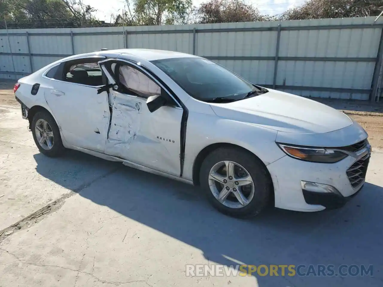 4 Photograph of a damaged car 1G1ZB5ST3LF048544 CHEVROLET MALIBU 2020