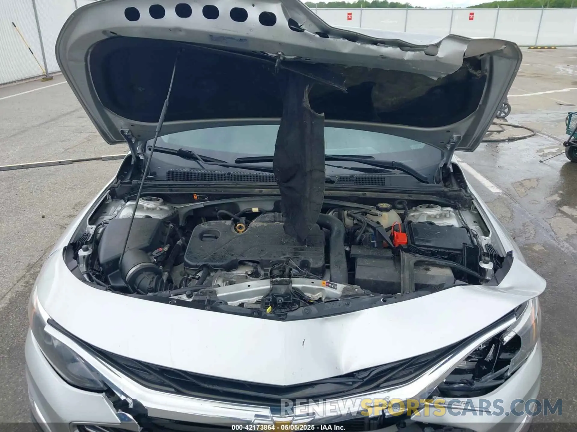 10 Photograph of a damaged car 1G1ZB5ST3LF128684 CHEVROLET MALIBU 2020