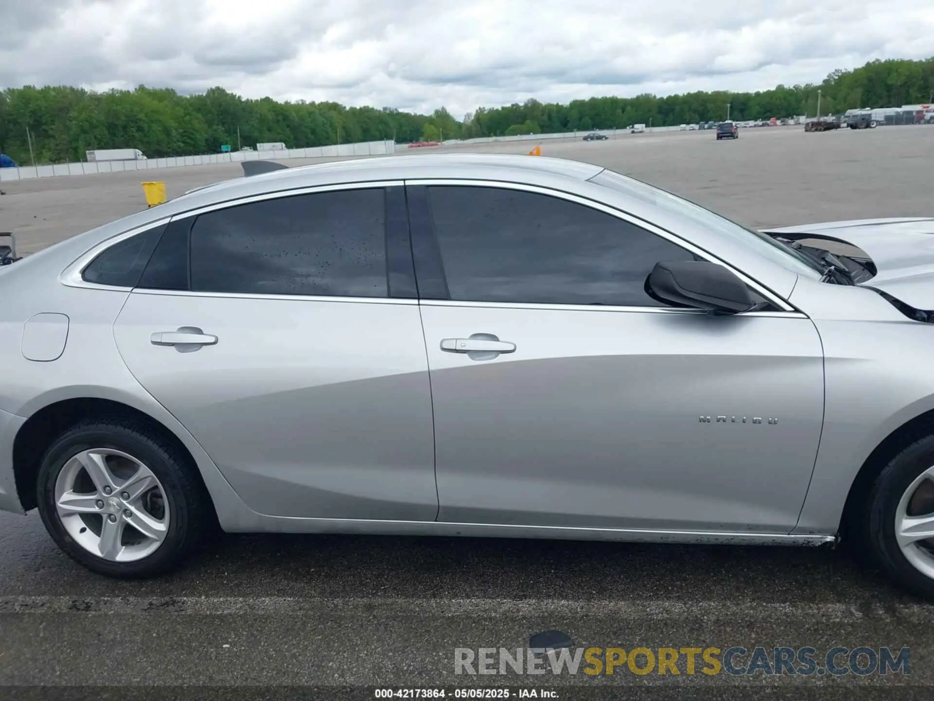 13 Photograph of a damaged car 1G1ZB5ST3LF128684 CHEVROLET MALIBU 2020