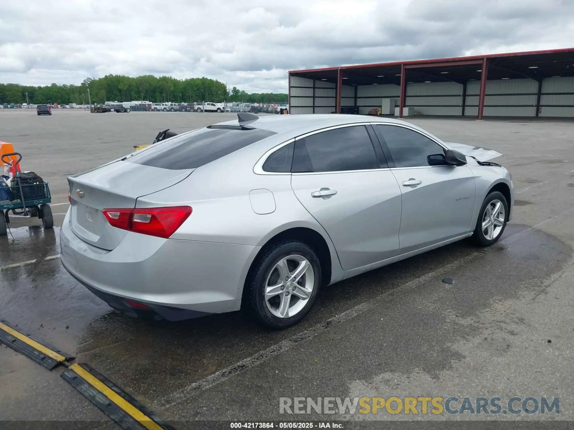 4 Photograph of a damaged car 1G1ZB5ST3LF128684 CHEVROLET MALIBU 2020