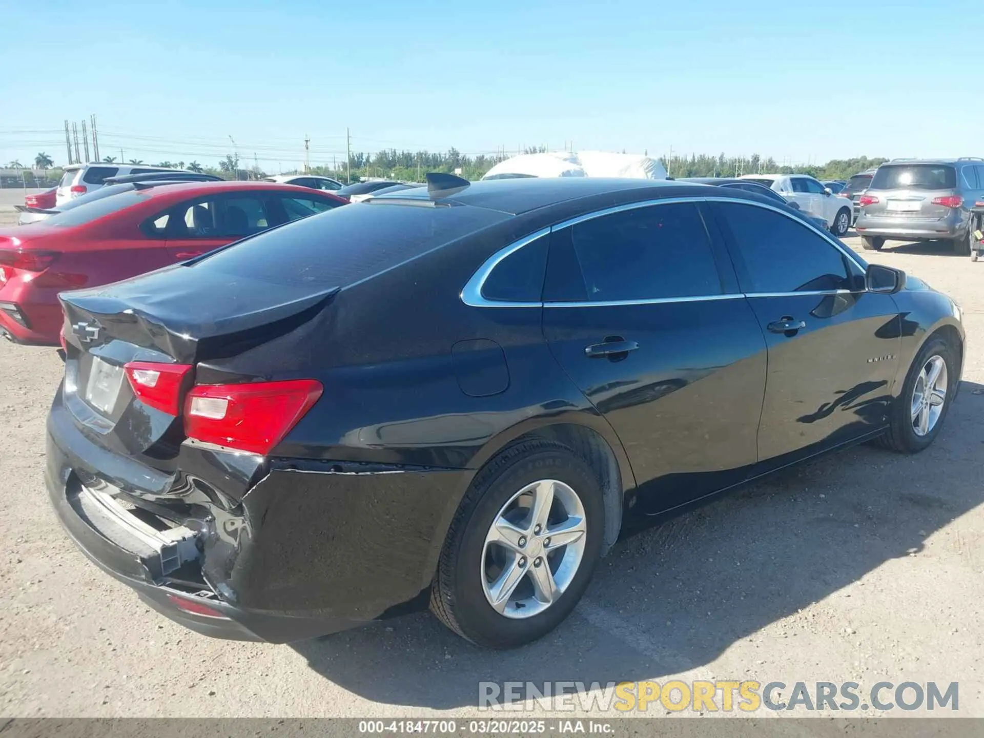 4 Photograph of a damaged car 1G1ZB5ST3LF129219 CHEVROLET MALIBU 2020