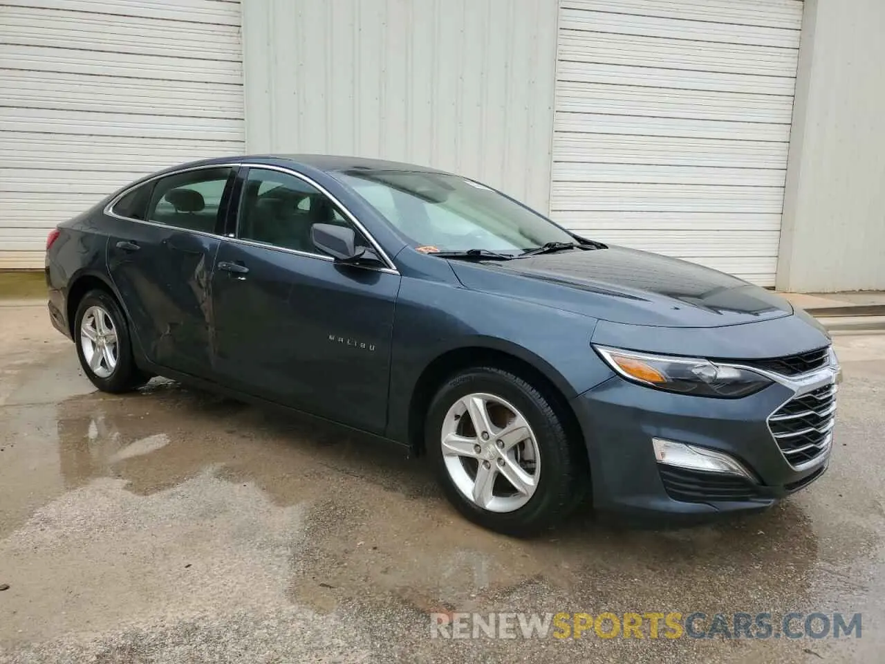4 Photograph of a damaged car 1G1ZB5ST4LF013639 CHEVROLET MALIBU 2020