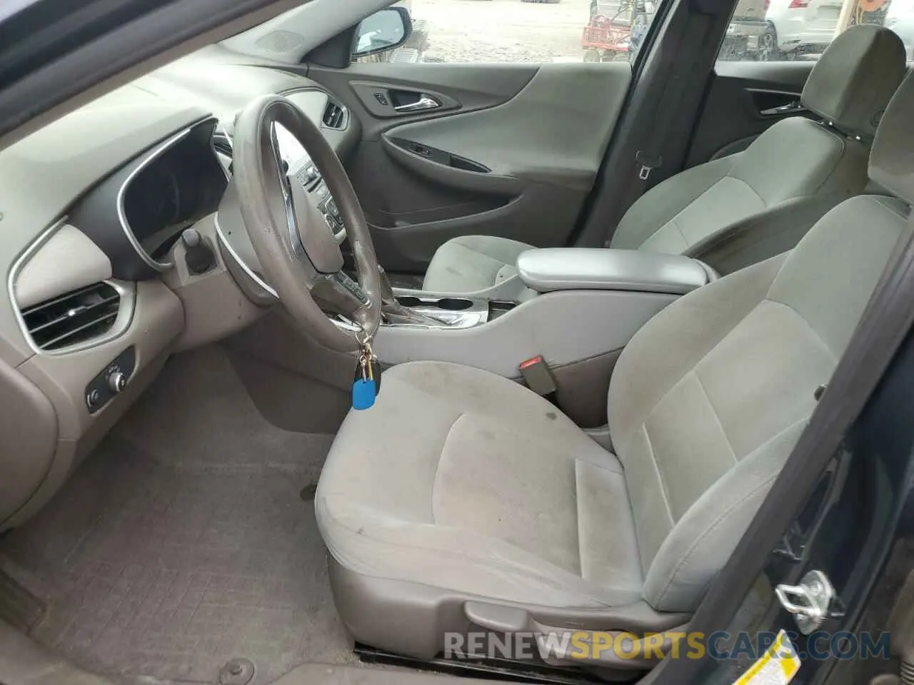 7 Photograph of a damaged car 1G1ZB5ST4LF013639 CHEVROLET MALIBU 2020