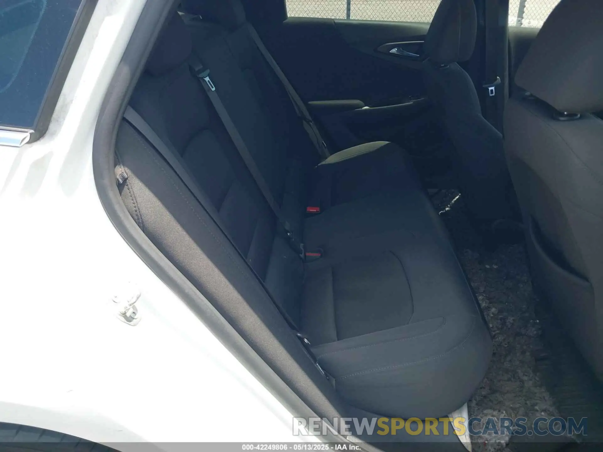 8 Photograph of a damaged car 1G1ZB5ST4LF106533 CHEVROLET MALIBU 2020