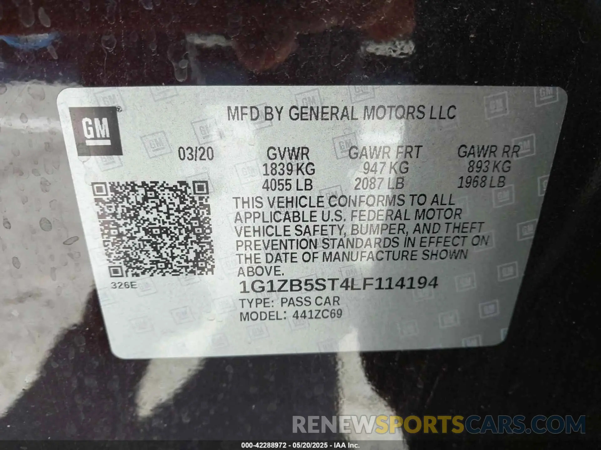 9 Photograph of a damaged car 1G1ZB5ST4LF114194 CHEVROLET MALIBU 2020