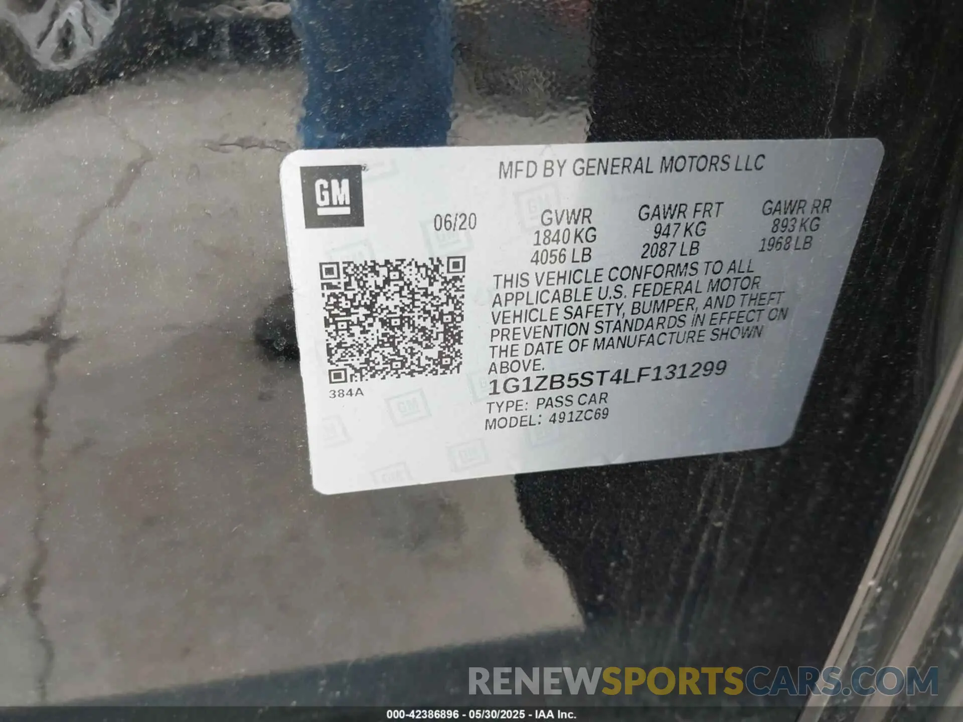 9 Photograph of a damaged car 1G1ZB5ST4LF131299 CHEVROLET MALIBU 2020
