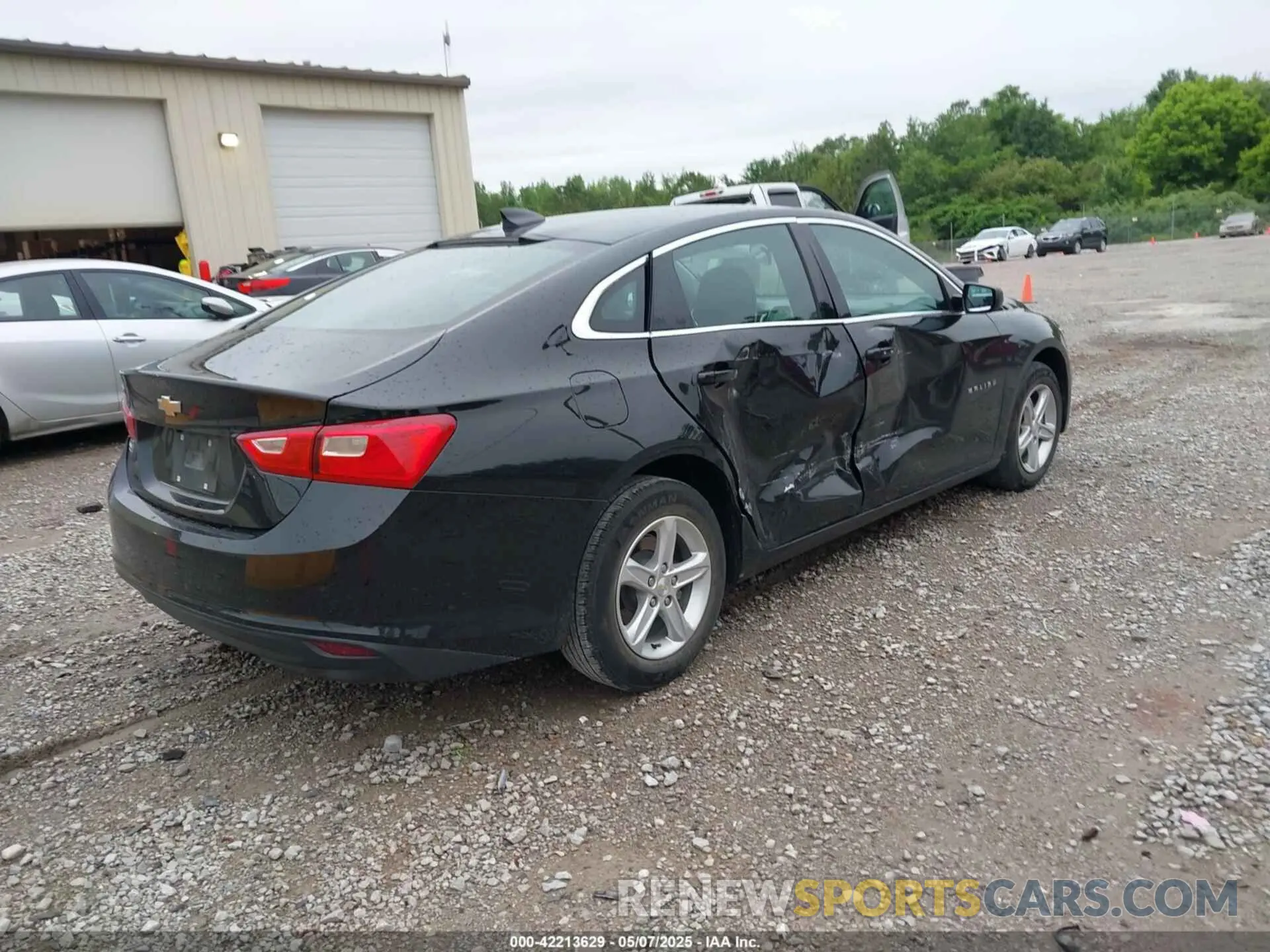 4 Photograph of a damaged car 1G1ZB5ST4LF133134 CHEVROLET MALIBU 2020
