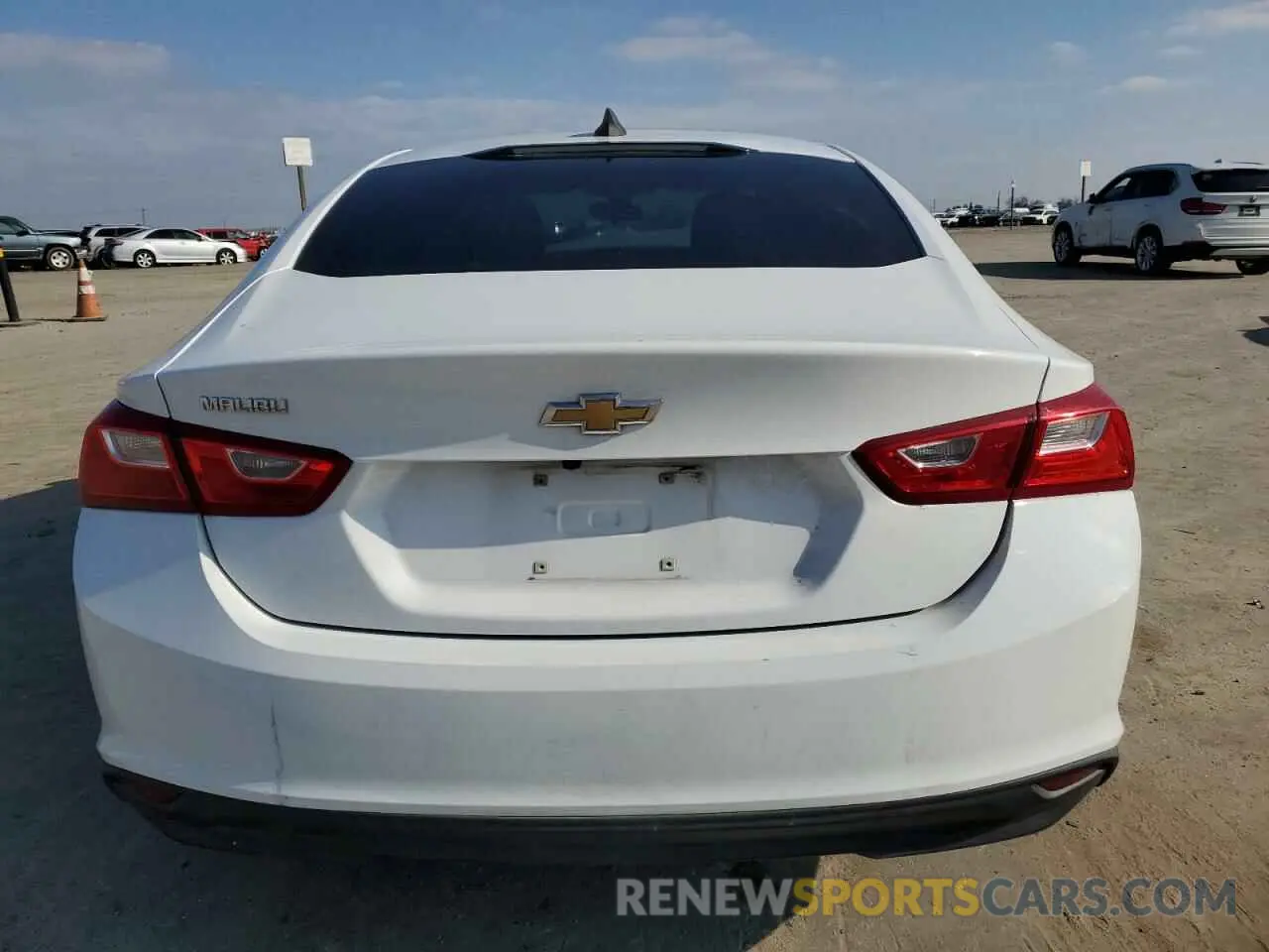 6 Photograph of a damaged car 1G1ZB5ST4LF134932 CHEVROLET MALIBU 2020