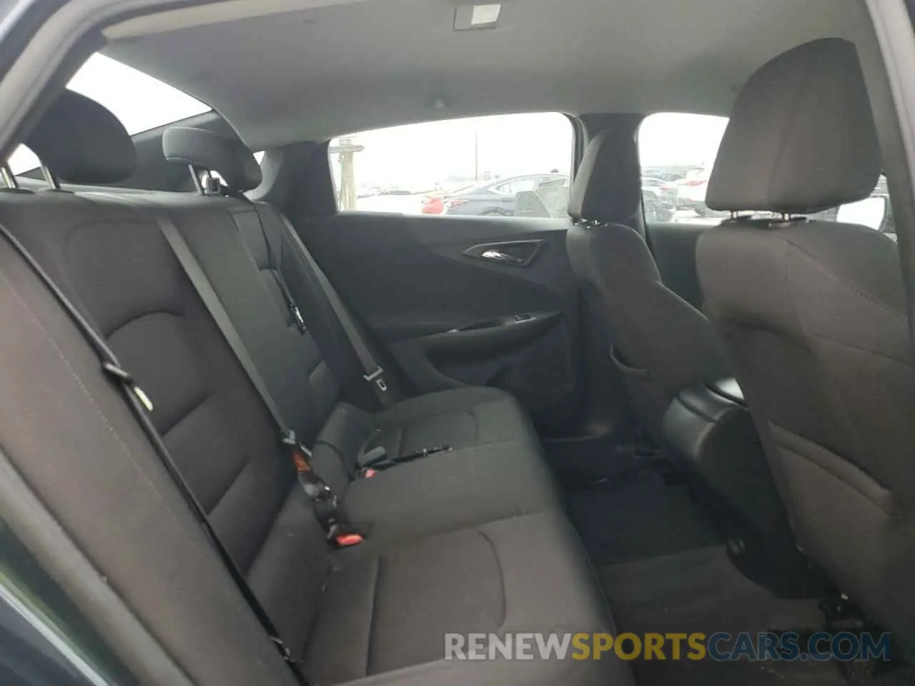 10 Photograph of a damaged car 1G1ZB5ST4LF136924 CHEVROLET MALIBU 2020