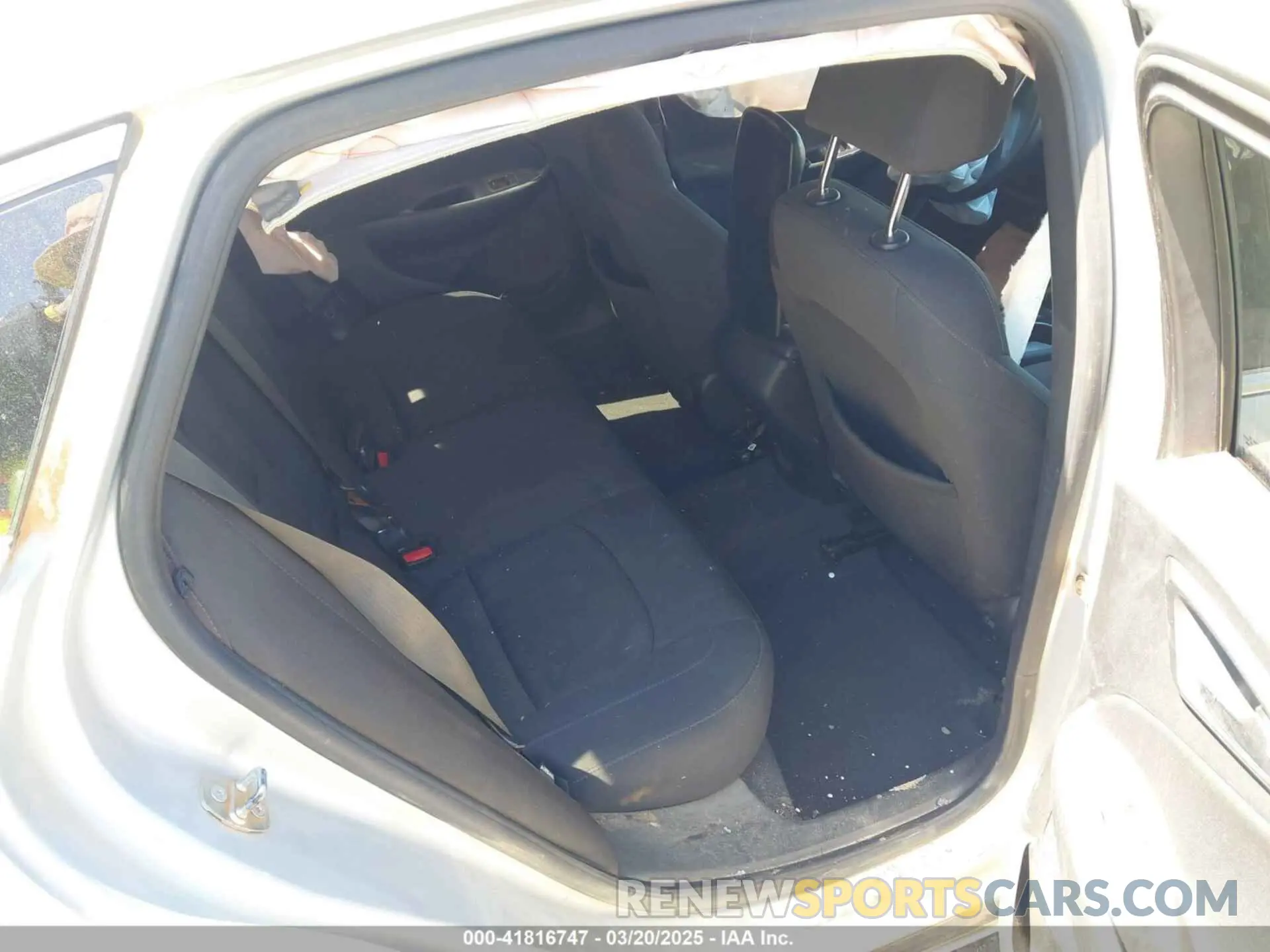 8 Photograph of a damaged car 1G1ZB5ST5LF011320 CHEVROLET MALIBU 2020