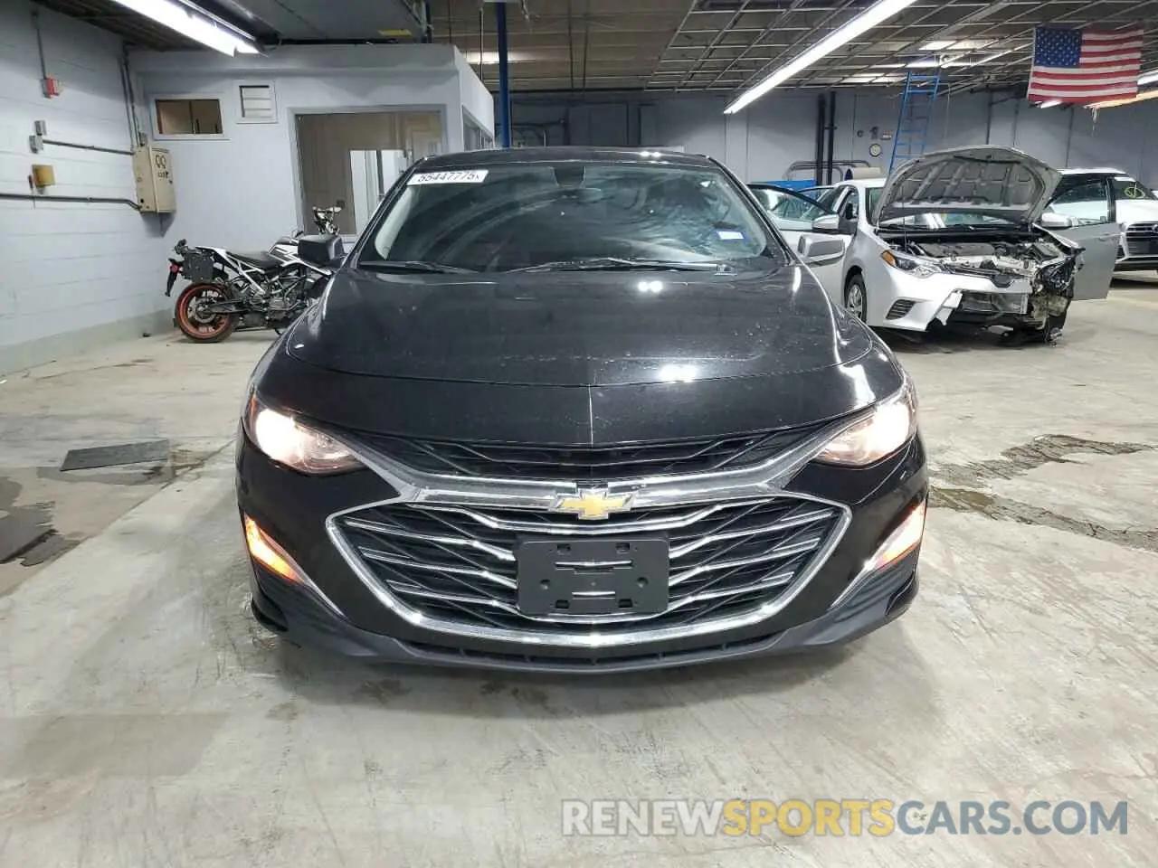 5 Photograph of a damaged car 1G1ZB5ST5LF015853 CHEVROLET MALIBU 2020