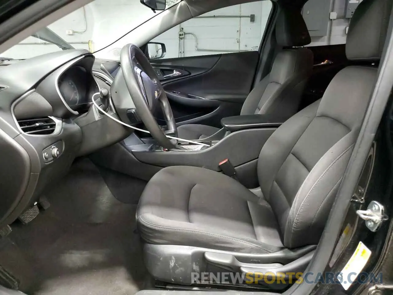 7 Photograph of a damaged car 1G1ZB5ST5LF015853 CHEVROLET MALIBU 2020