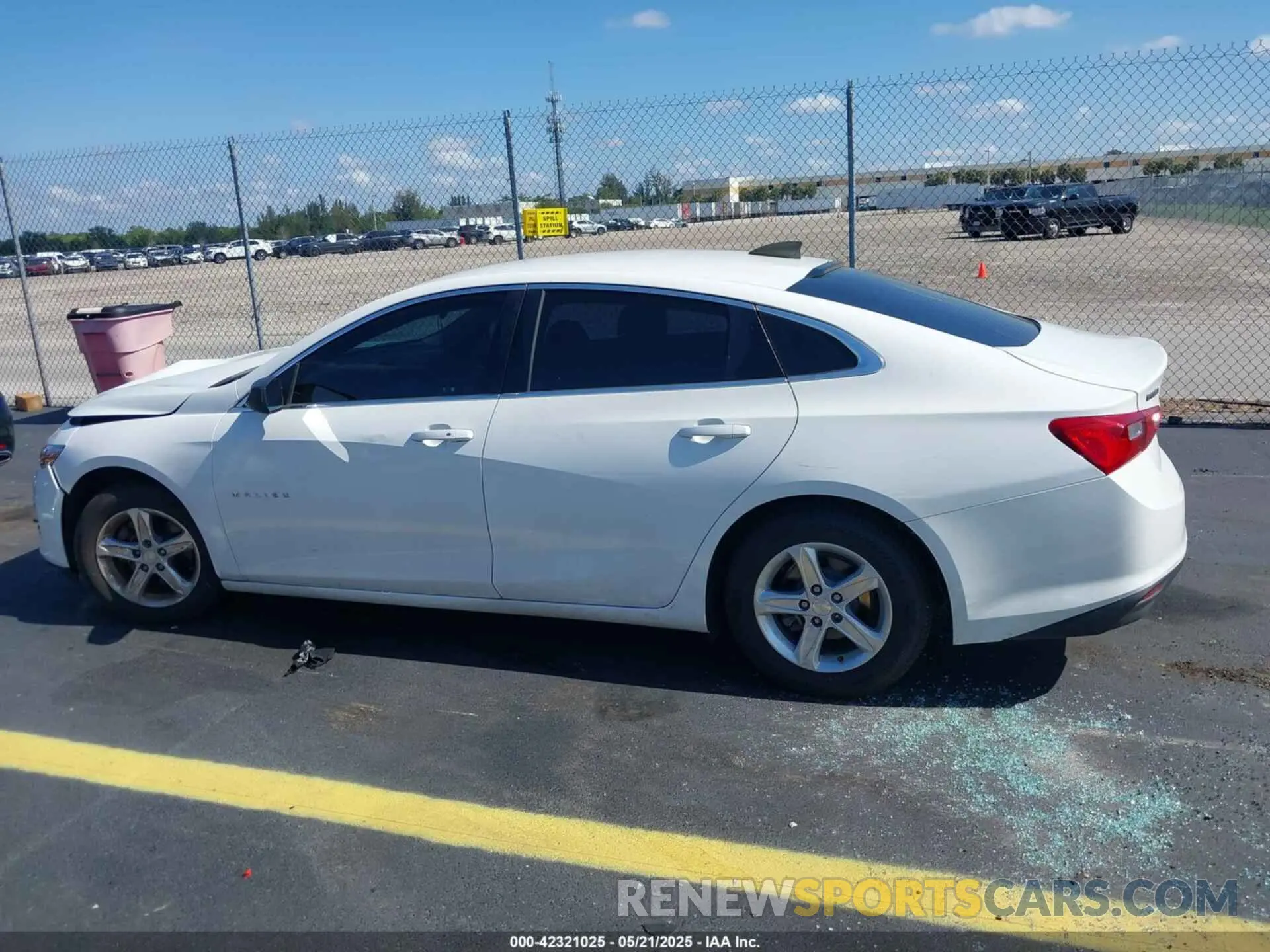 15 Photograph of a damaged car 1G1ZB5ST5LF117072 CHEVROLET MALIBU 2020