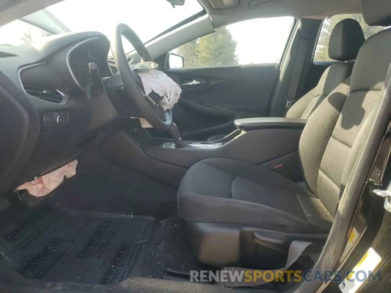 7 Photograph of a damaged car 1G1ZB5ST5LF150685 CHEVROLET MALIBU 2020