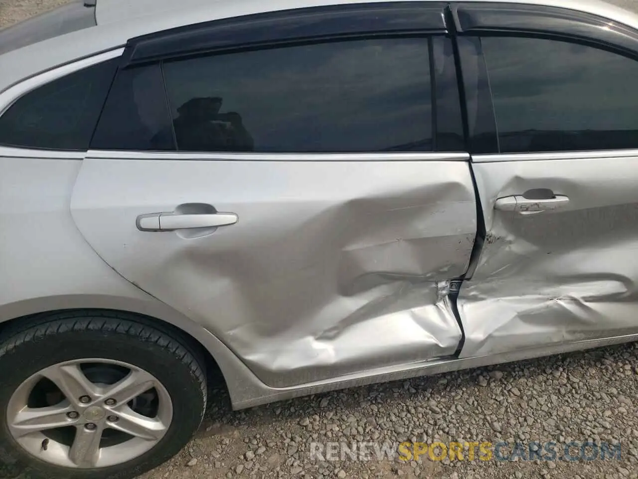 10 Photograph of a damaged car 1G1ZB5ST6LF104881 CHEVROLET MALIBU 2020