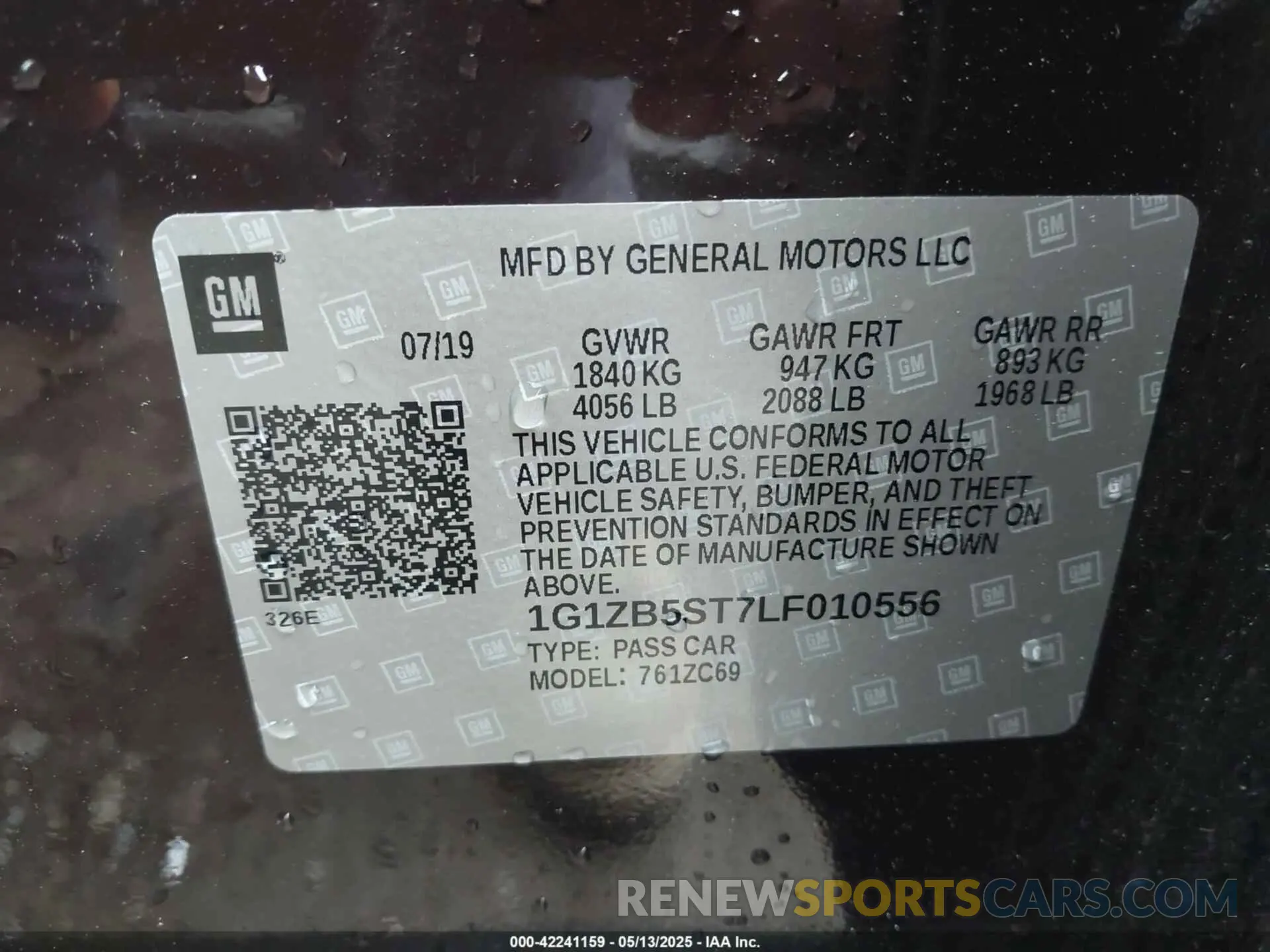 9 Photograph of a damaged car 1G1ZB5ST7LF010556 CHEVROLET MALIBU 2020