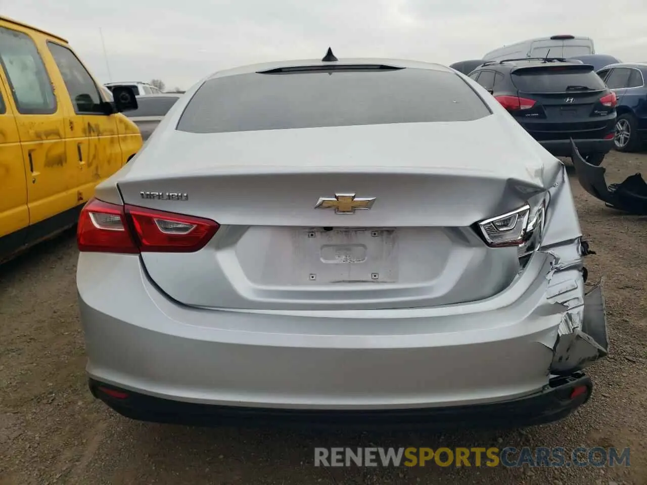 6 Photograph of a damaged car 1G1ZB5ST7LF120524 CHEVROLET MALIBU 2020