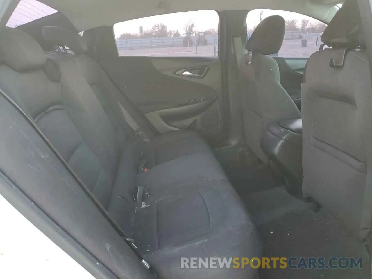 10 Photograph of a damaged car 1G1ZB5ST7LF150560 CHEVROLET MALIBU 2020