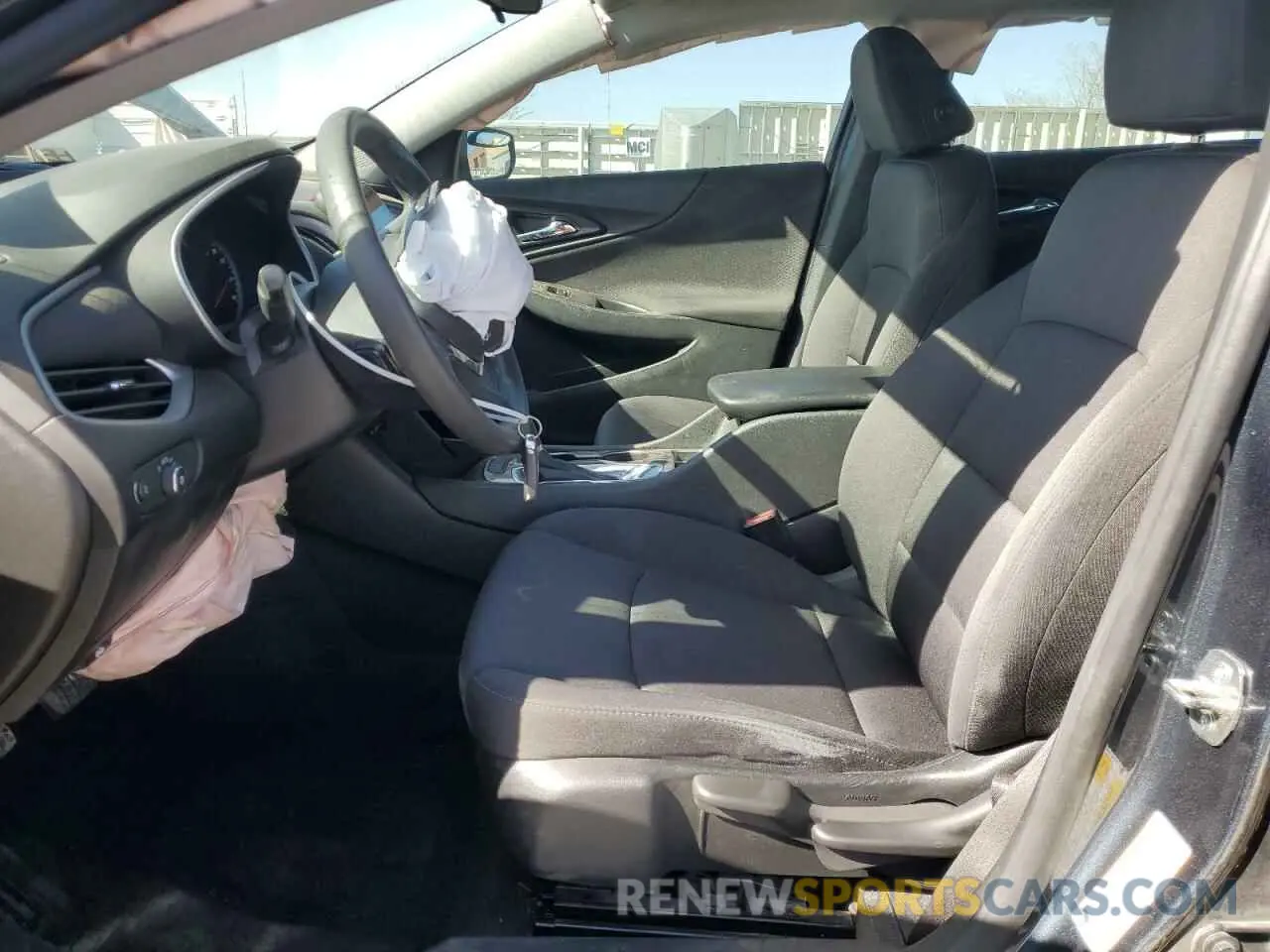 7 Photograph of a damaged car 1G1ZB5ST8LF118023 CHEVROLET MALIBU 2020