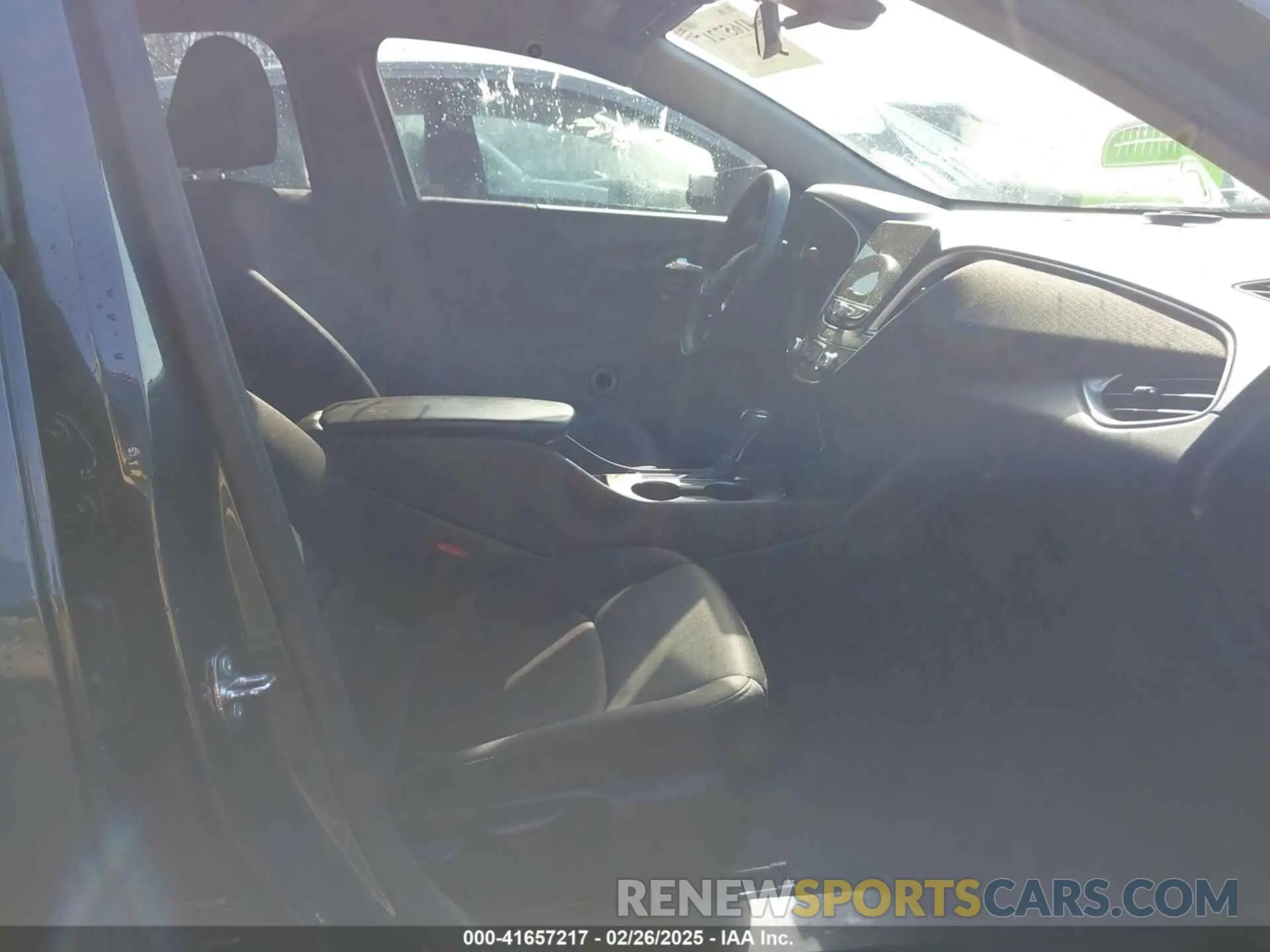 5 Photograph of a damaged car 1G1ZB5ST9LF153413 CHEVROLET MALIBU 2020