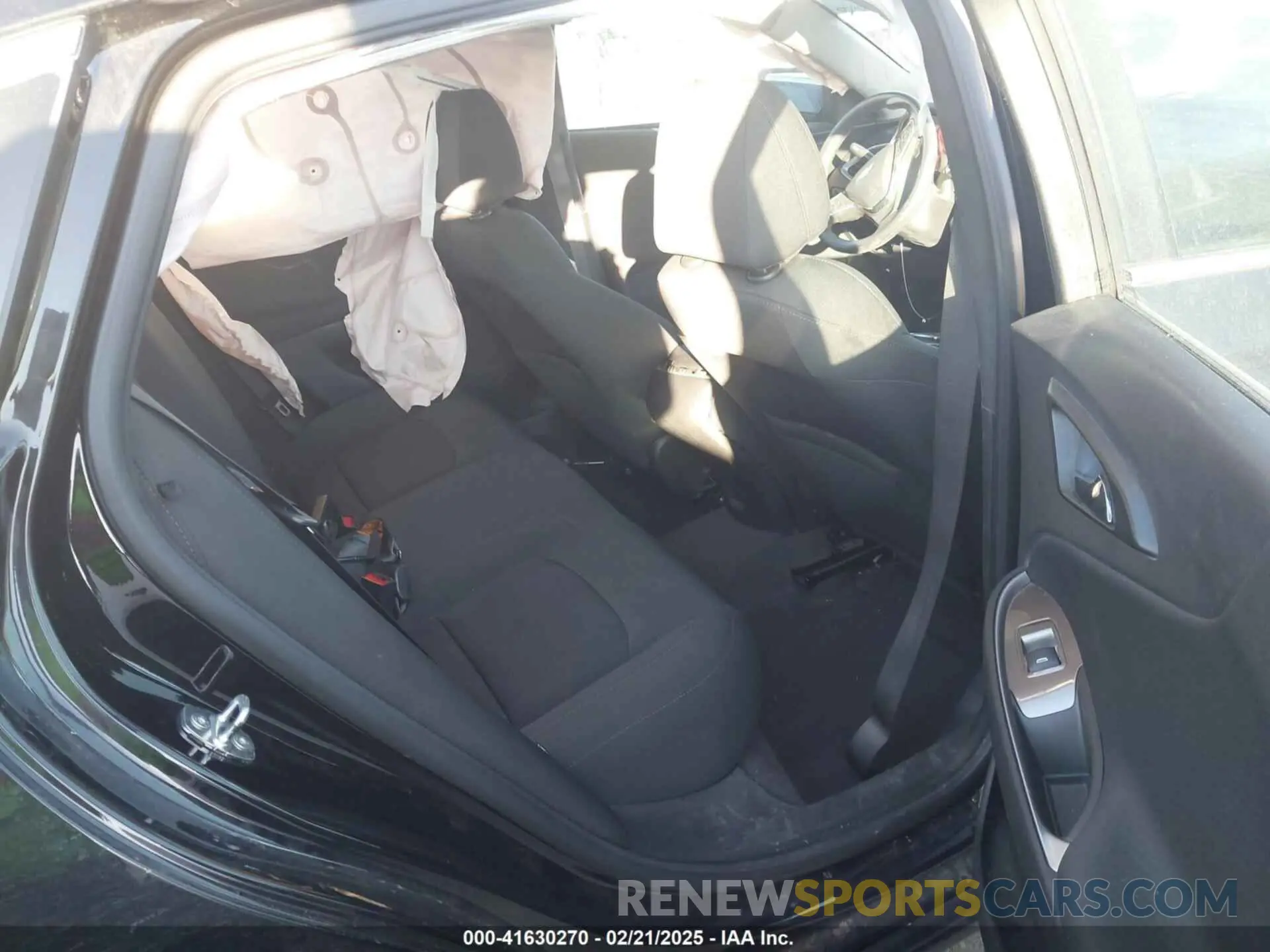 8 Photograph of a damaged car 1G1ZB5STXLF151816 CHEVROLET MALIBU 2020