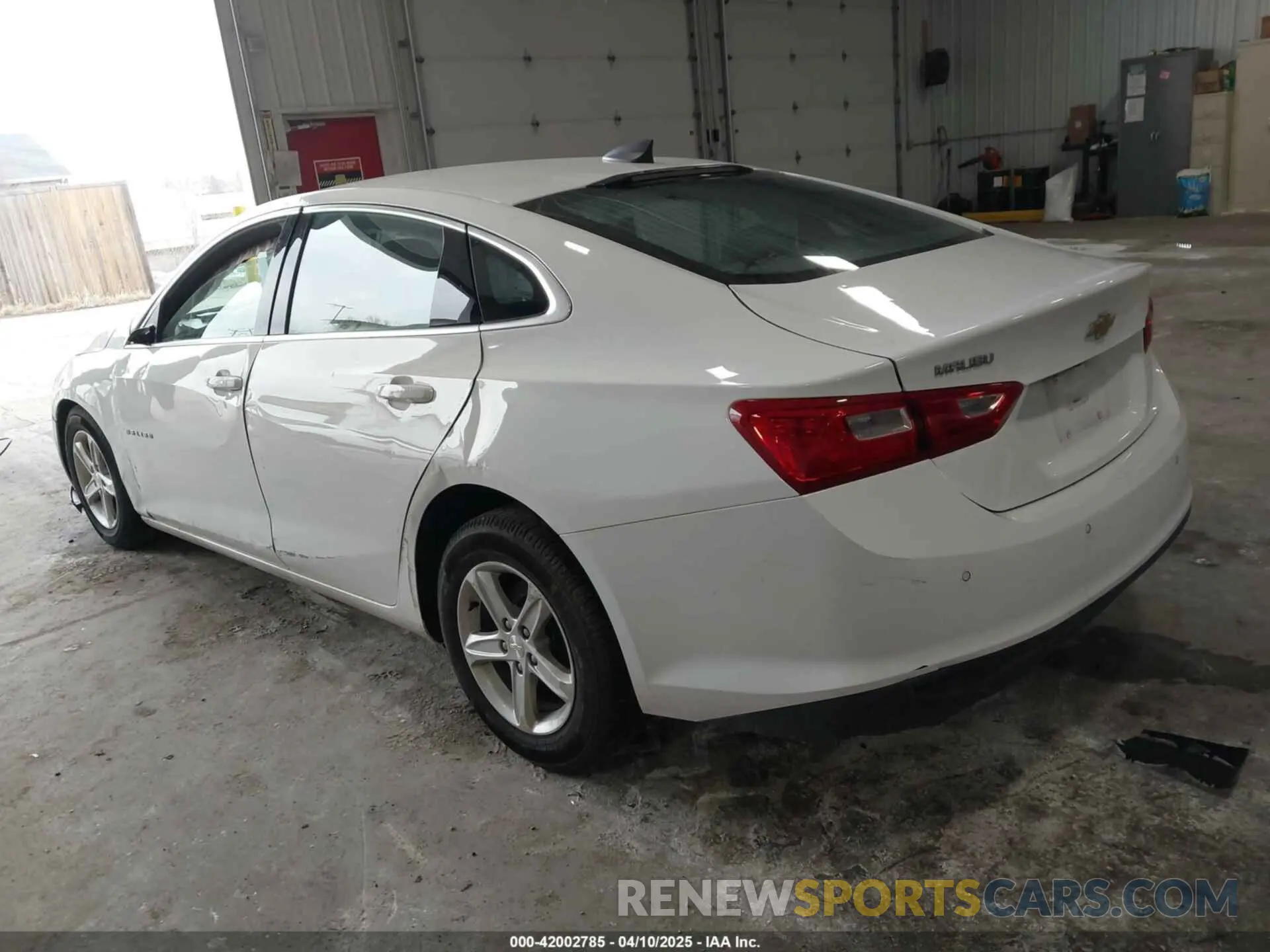 3 Photograph of a damaged car 1G1ZC5ST1LF076601 CHEVROLET MALIBU 2020