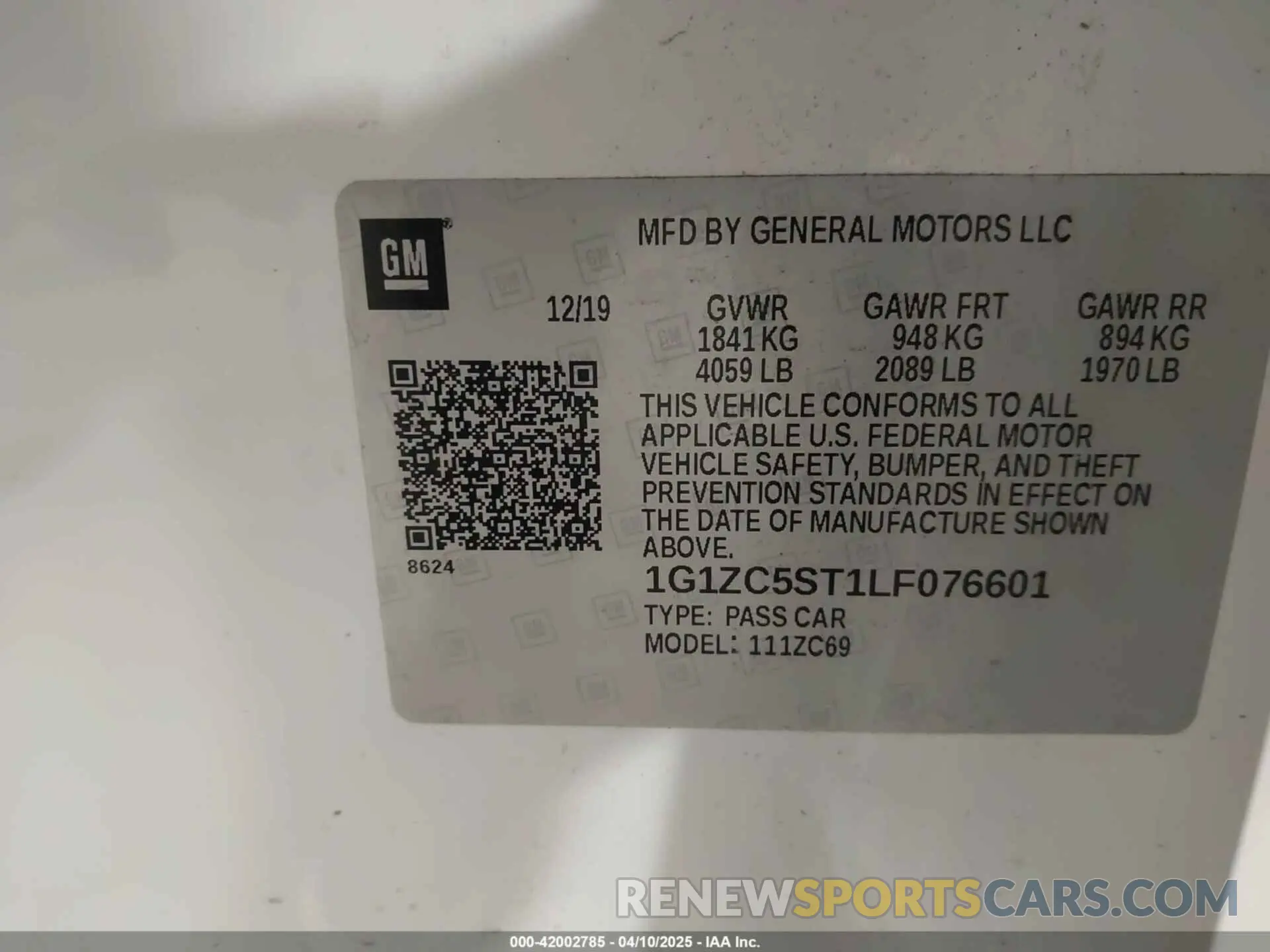 9 Photograph of a damaged car 1G1ZC5ST1LF076601 CHEVROLET MALIBU 2020