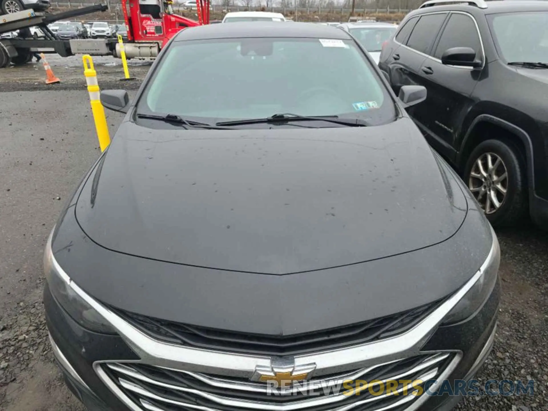 1 Photograph of a damaged car 1G1ZC5ST1LF111069 CHEVROLET MALIBU 2020