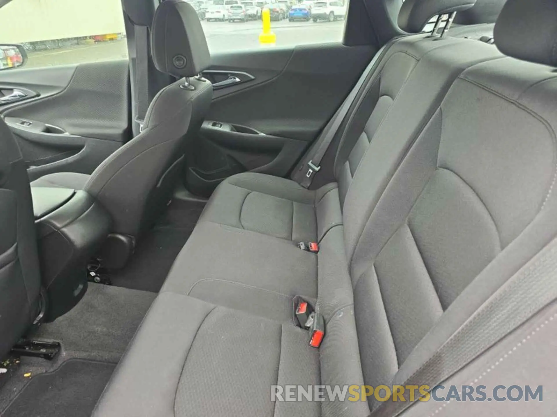 10 Photograph of a damaged car 1G1ZC5ST1LF111069 CHEVROLET MALIBU 2020