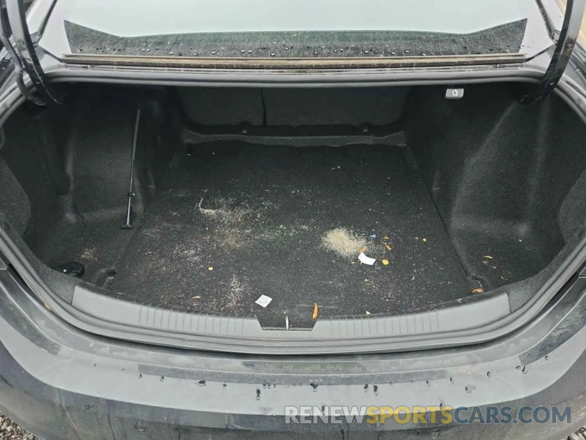 12 Photograph of a damaged car 1G1ZC5ST1LF111069 CHEVROLET MALIBU 2020