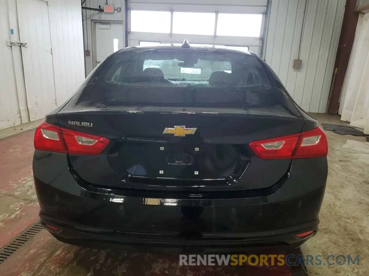 6 Photograph of a damaged car 1G1ZC5ST1LF140684 CHEVROLET MALIBU 2020