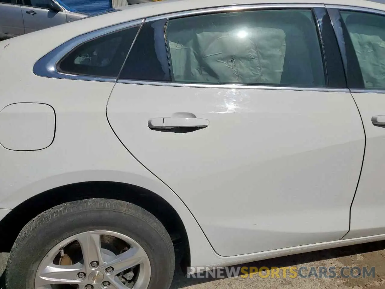 10 Photograph of a damaged car 1G1ZC5ST1LF146338 CHEVROLET MALIBU 2020